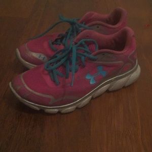 Under amor running shoes